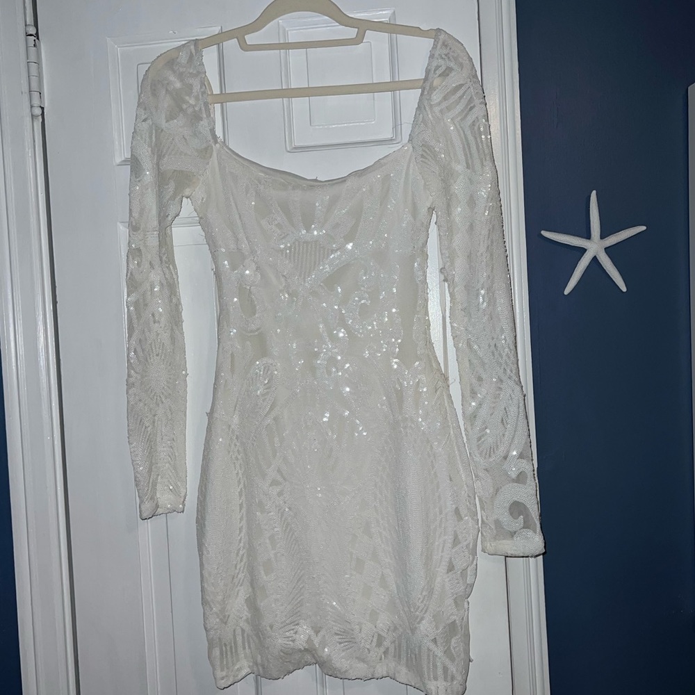 white long sleeve sparkly dress